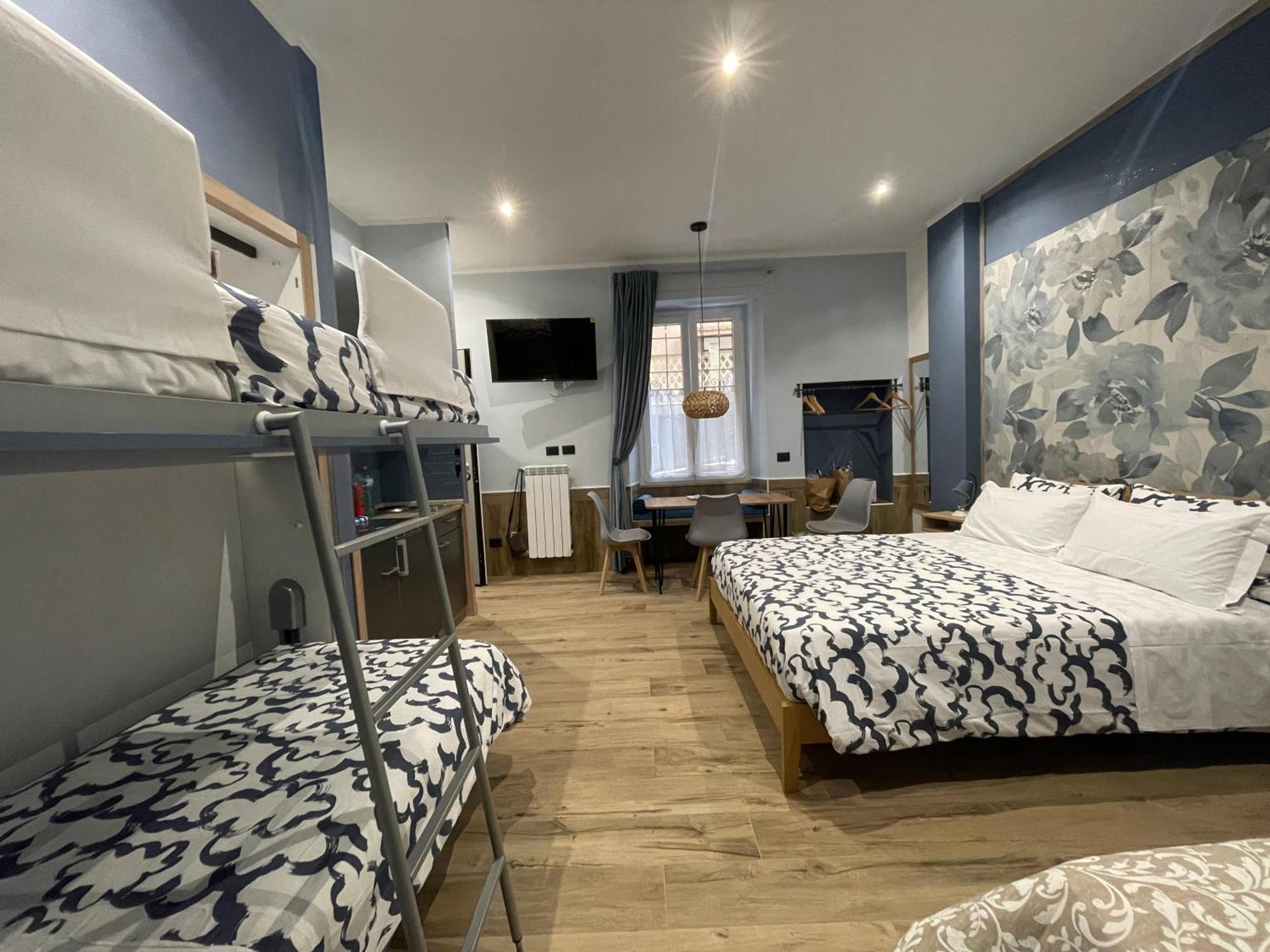 Helle Hus Guest House - 200M From Piazza Bologna Metro And 10 Minutes From The Colosseum Extérieur photo